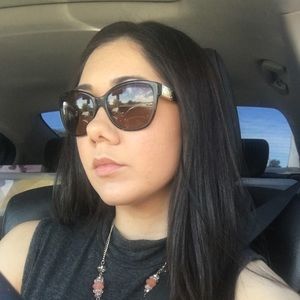 Meet your Posher, Bernadette